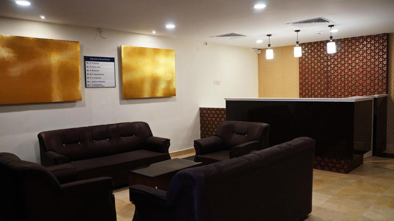 Malayalee Club Hotel เชนไน ภายนอก รูปภาพ